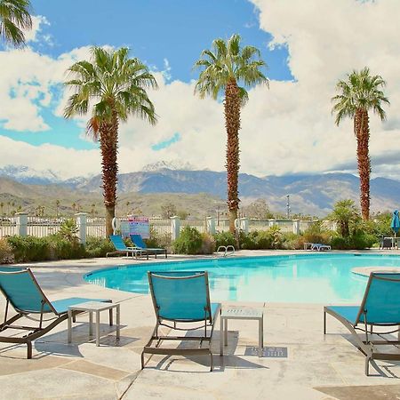 Hampton Inn & Suites Cathedral City Dış mekan fotoğraf