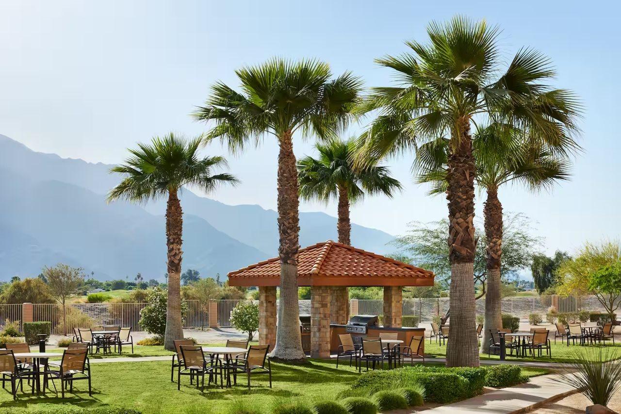 Hampton Inn & Suites Cathedral City Dış mekan fotoğraf