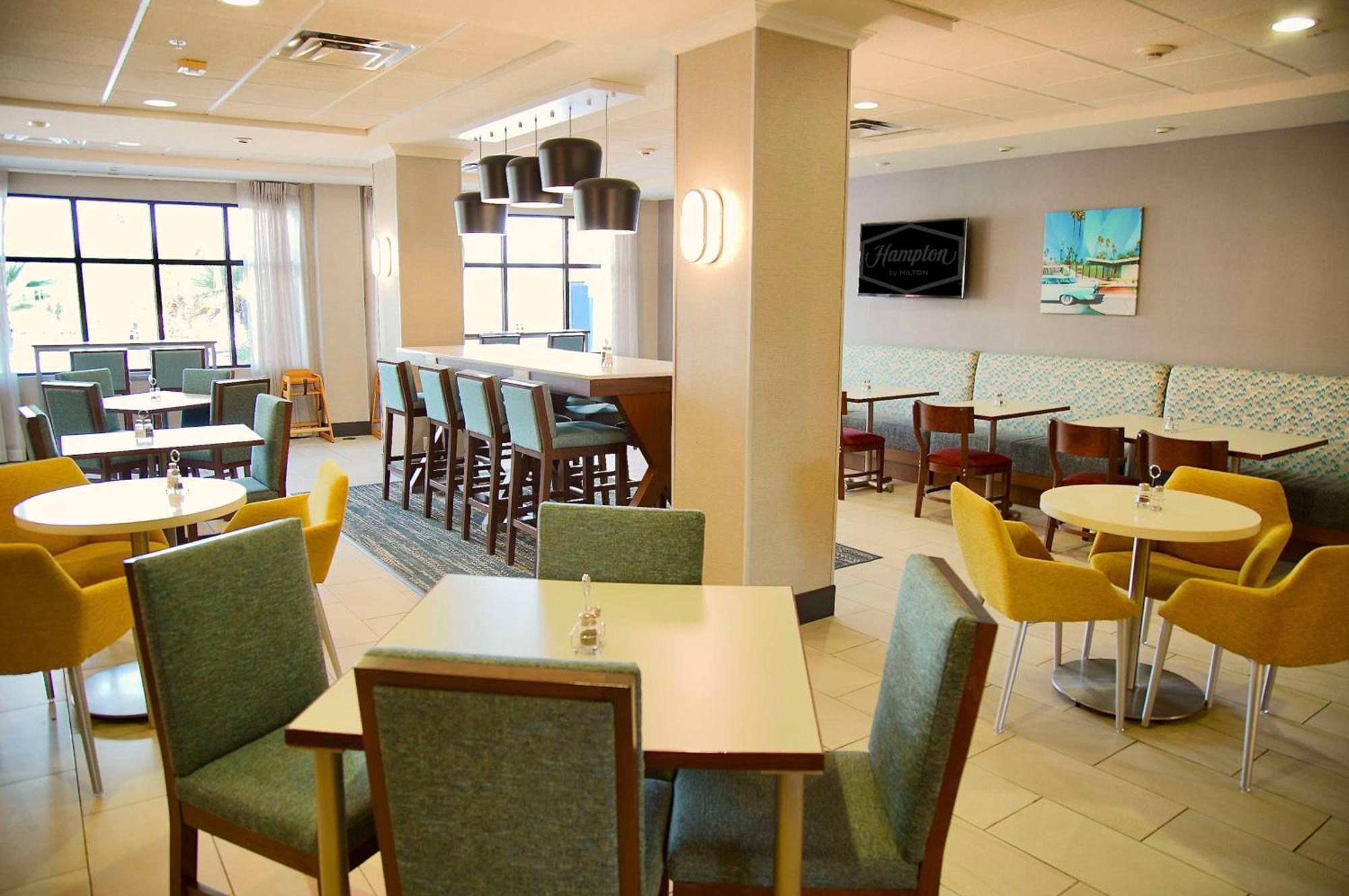 Hampton Inn & Suites Cathedral City Dış mekan fotoğraf